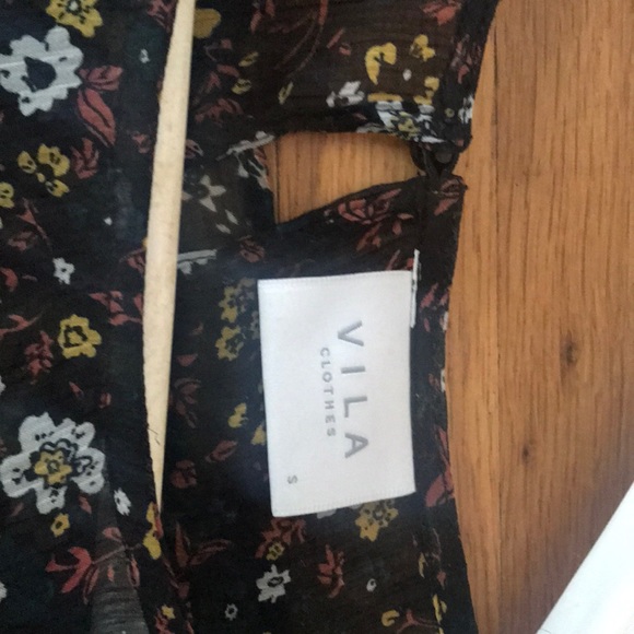 ASOS ruffle dress - Picture 4 of 6